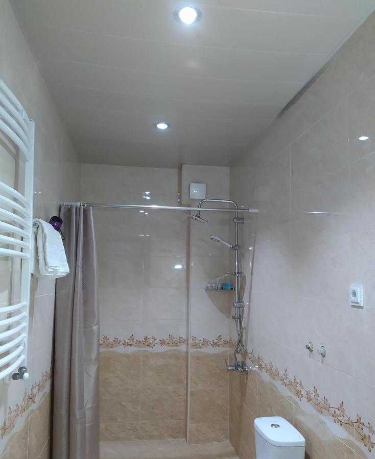 Hotel White Mountains • Თეთრი Მთები Mestia Kültér fotó