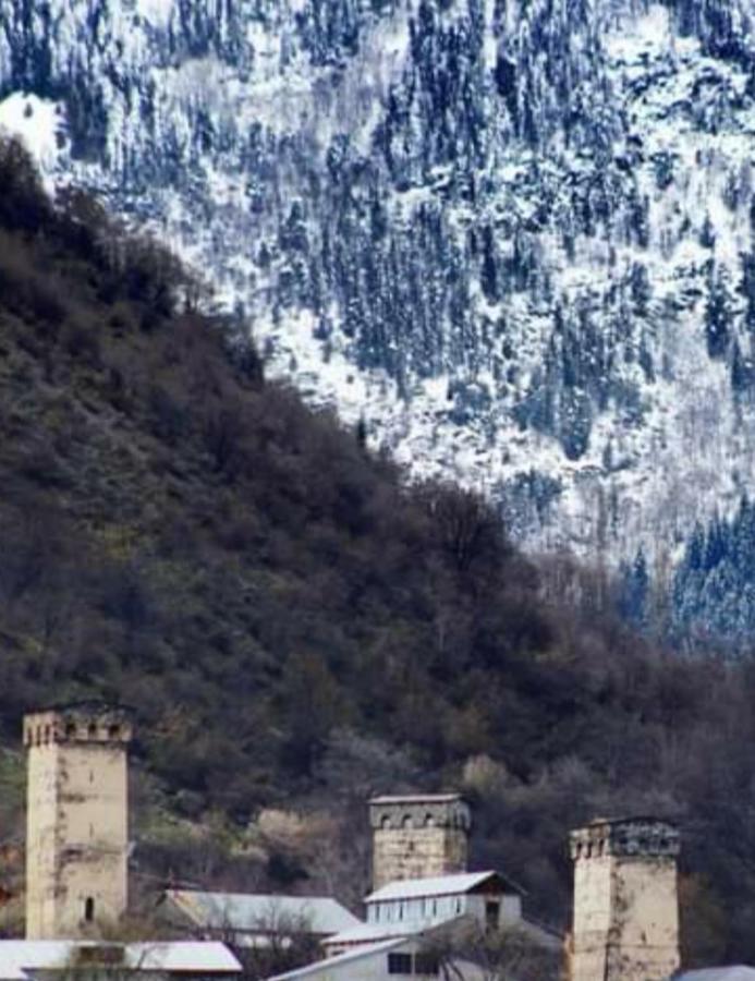 Hotel White Mountains • Თეთრი Მთები Mestia Kültér fotó
